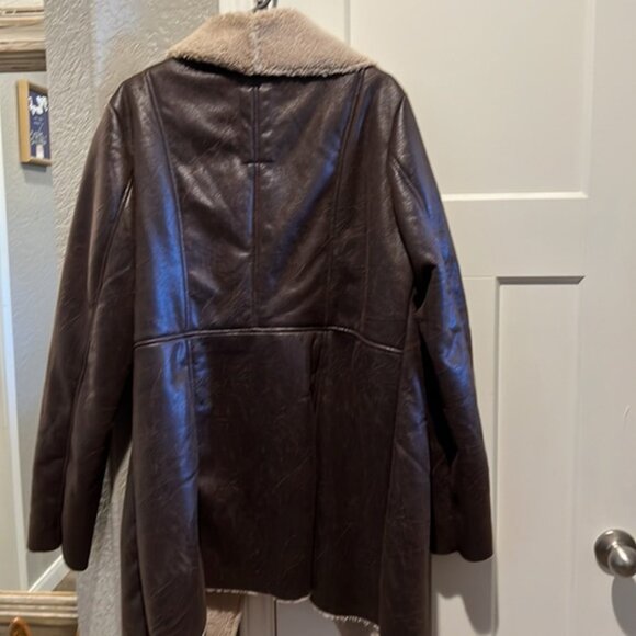 JOHNNY WAS Pete & Greta Coat - Picture 2 of 6